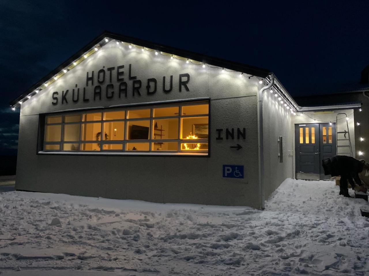 Skulagardur Country Hotel Garthur Exteriör bild